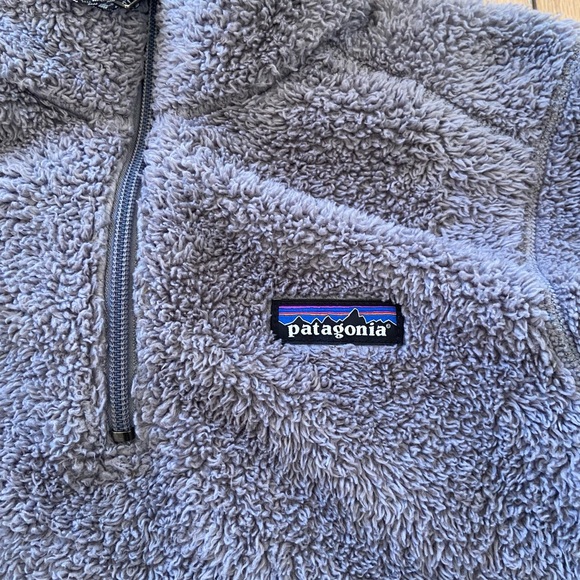 Patagonia 1/4 Zip Grey Pullover Fleece - Picture 2 of 6